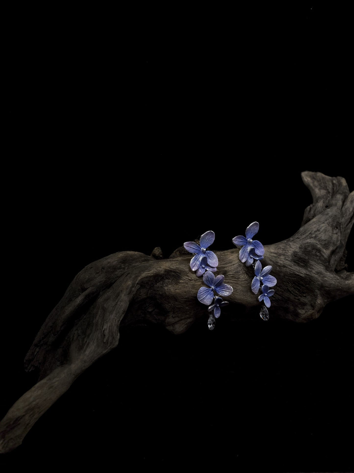 Fireflies — Endless Summer Rain Dew Earring