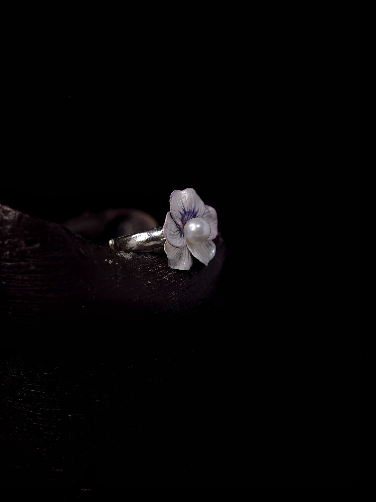 Fireflies — Pansies pearls ring