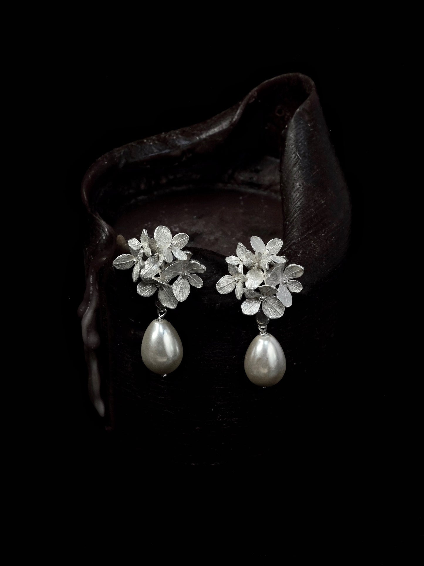 Fireflies — Endless Summer Flower Versatile Cluster Pearl Earrings
