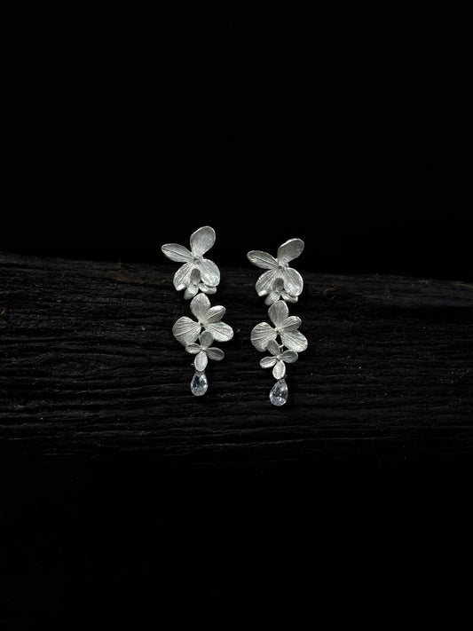 Fireflies — Endless Summer Rain Dew Earring