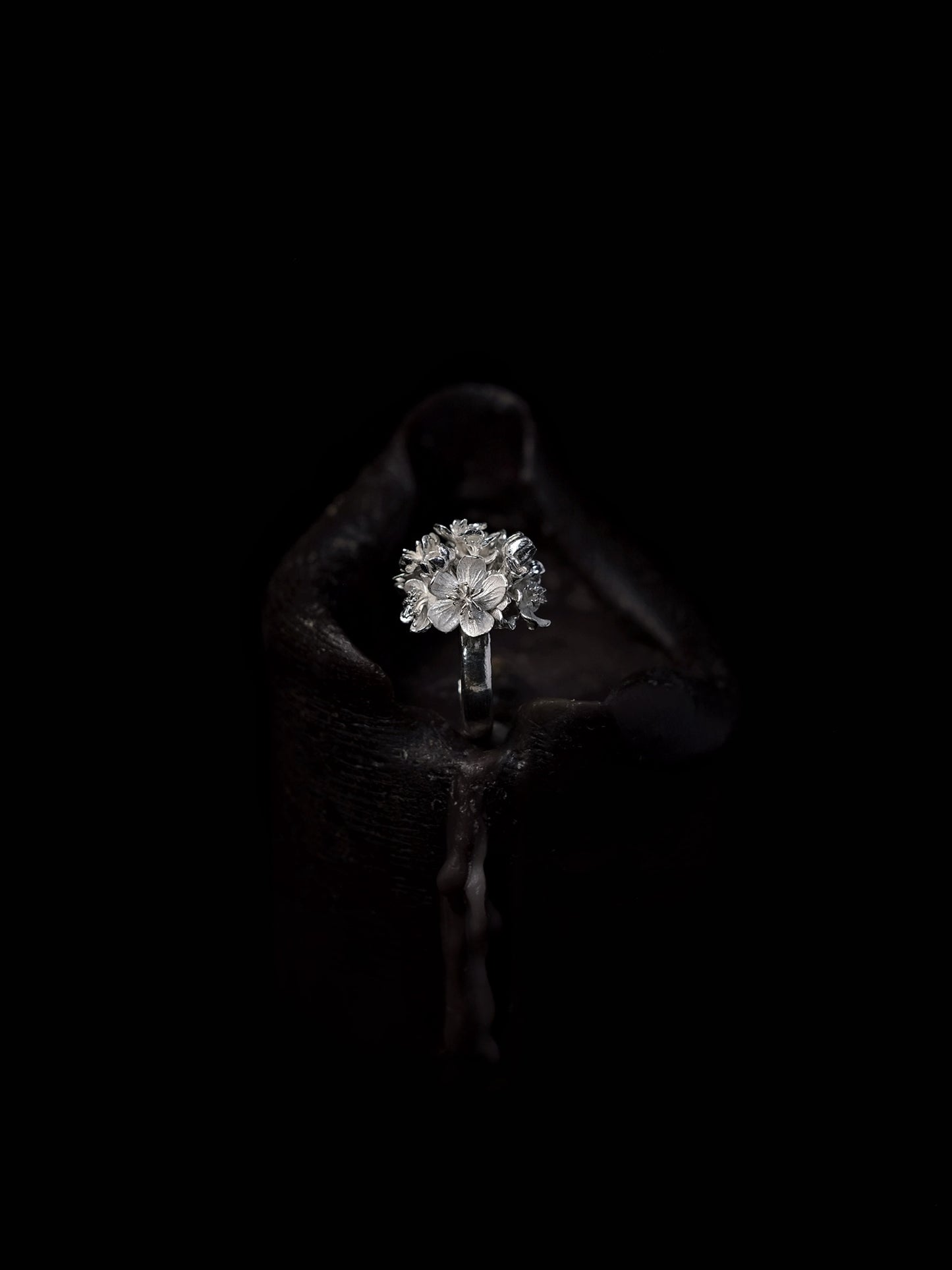 Fireflies— Waterfall Bouquet Ring 925 Silver